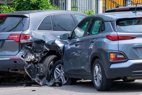 Car accident happens on the street of Dallas, GA