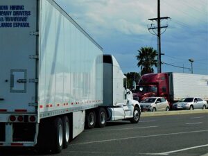 find out why you need to hire an Atlanta truck accident lawyer
