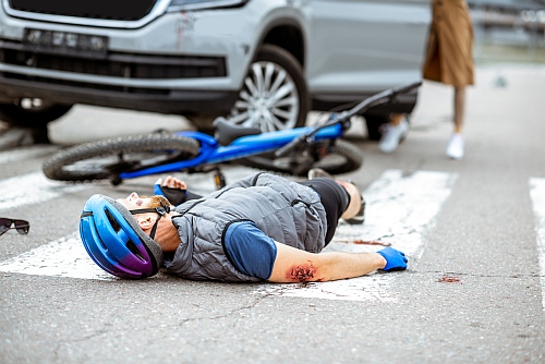 safety gear is essential to reduce fatalities in bicycle accidents