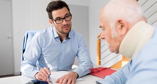 let a car accident lawyer negotiate with the insurance adjuster