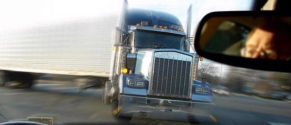 oversized loads can be the primary cause of truck crashes