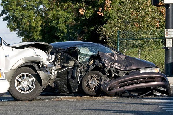 passengers in car accidents can file a lawsuit