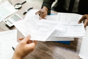 in the pre-lititgation phase, your lawyer tries to negotiate a settlement