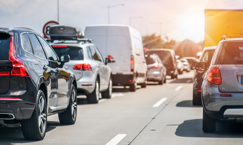 Atlanta car accident lawyer, Atlanta, GA – 18-Wheeler Catches Fire on I-85 North, Causes Significant Traffic Delays