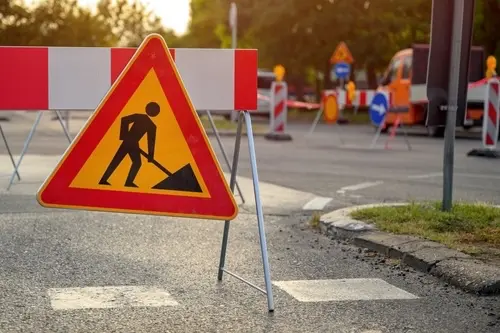 Roswell construction zone car accident lawyer, construction zone car accident lawyer, car accident lawyer, construction car accident law. 