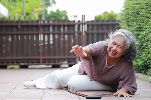 An elderly woman fell and needs a South Carolina personal injury law firm to pursue compensation.